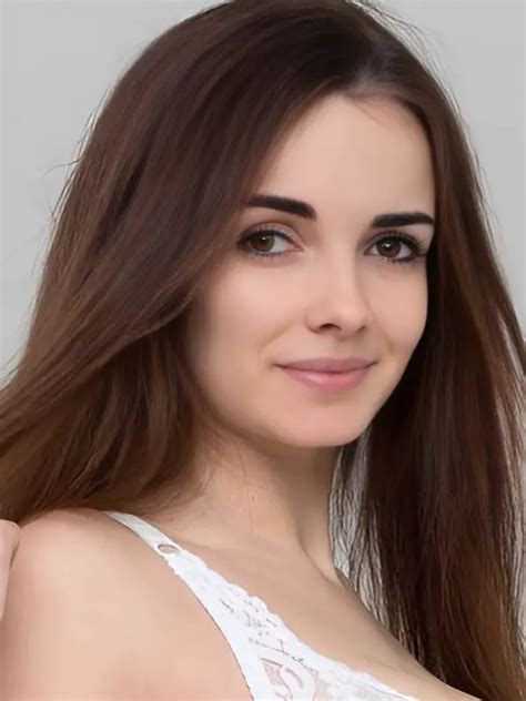 olga alberti|Olga Alberti (Model) Age, Biography, Net Worth, Wiki, Ethnicity